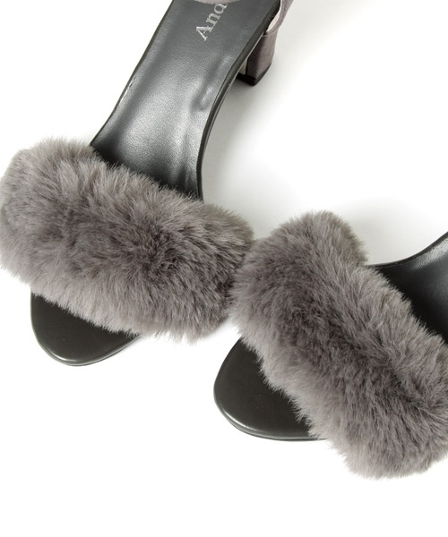 Andemiu（アンデミュウ）の「ファーセパレートサンダル767767（サンダル・レディース・グレー/キャメル・MEDIUM/SMALL/LARGE）」の9枚目の写真