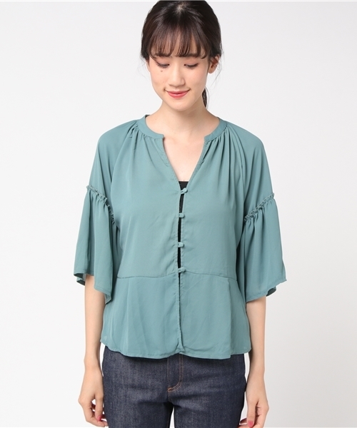 MERLOT（メルロー）の「フレアスリーブフロントボタンブラウス0049（シャツ/ブラウス・レディース・ブル－グレ－/ブラック/ブラウン/ホワイト/ベージュ・FREE）」の10枚目の写真