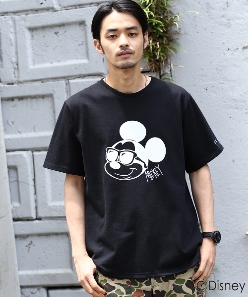 Basecontrol ベースコントロール の ユニセックス 袖スター刺繍 サングラスtシャツ ミッキーマウス Tシャツ カットソー Wear