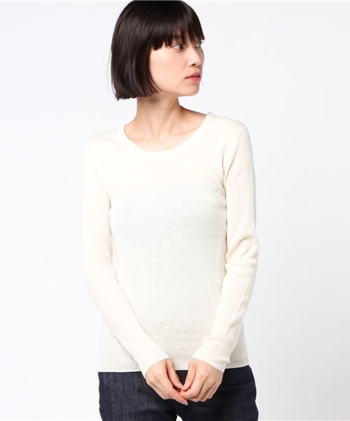 NATURAL BEAUTY BASIC(ナチュラルビューティーベーシック)の「【VERY 10月号掲載】100%ウールリブラウンドネックニット(ニット/セーター・レディース・ブラック/オフホワイト/レッド/グレー/ホワイト系その他・MEDIUM)」の7枚目の写真