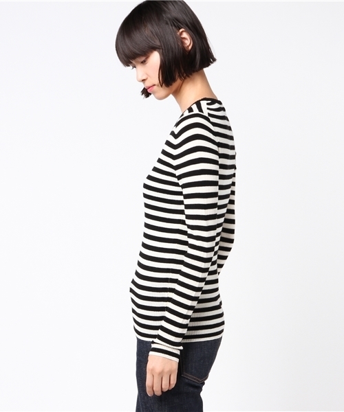 NATURAL BEAUTY BASIC(ナチュラルビューティーベーシック)の「【VERY 10月号掲載】100%ウールリブラウンドネックニット(ニット/セーター・レディース・ブラック/オフホワイト/レッド/グレー/ホワイト系その他・MEDIUM)」の10枚目の写真