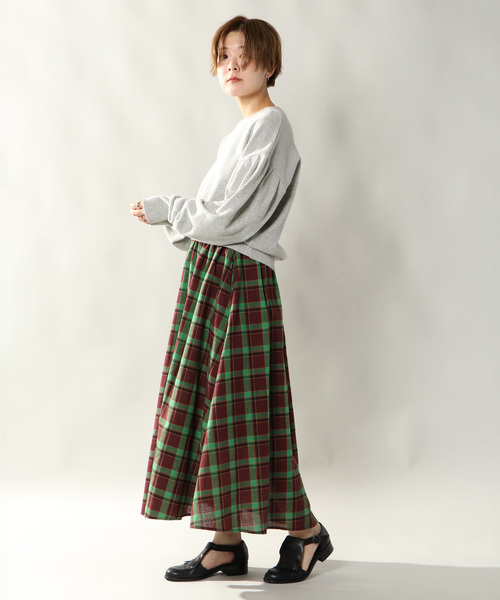 notch.（ノッチ）の「デザインスリーブスエットトップス            （スウェット・レディース・グレー/ブラック/オレンジ・M）」の15枚目の写真