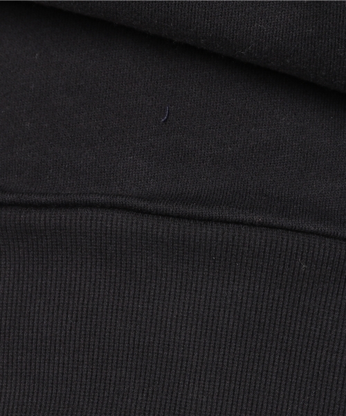 notch.（ノッチ）の「デザインスリーブスエットトップス            （スウェット・レディース・グレー/ブラック/オレンジ・M）」の4枚目の写真