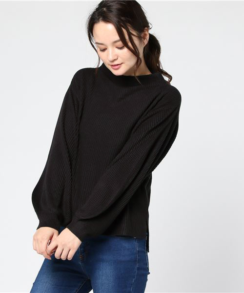 KOBE LETTUCE（コウベレタス）の「ゆったりシルエでふんわりフェミニンstyle！選べる[ハイネック/Vネック]バルーン袖コンシャス☆リブニットトップス/レディースセーター/長袖[C2780]神戸レタス（ニット/セーター・レディース・ホワイト系その他/ブラック系その他/グレー系その他/ブラウン系その他/グリーン系その他/ブルー系その他/イエロー系その他/ピンク系その他/レッド系その他/ホワイト系その他2/ブラック系その他2/グレー系その他2/ブラウン系その他2/グリーン系その他2/ブルー系その他2/イエロー系その他2/ピンク系その他2/レッド系その他2/レッド系その他4/レッド系その他3/ブルー系その他3/パープル系その他/イエロー系その他4/ブルー系その他4/イエロー系その他3/パープル系その他2/グレー系その他3/グレー系その他4・FREE）」の4枚目の写真