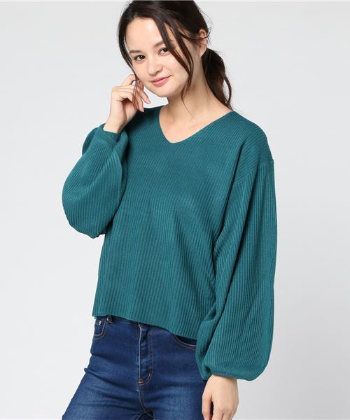 KOBE LETTUCE（コウベレタス）の「ゆったりシルエでふんわりフェミニンstyle！選べる[ハイネック/Vネック]バルーン袖コンシャス☆リブニットトップス/レディースセーター/長袖[C2780]神戸レタス（ニット/セーター・レディース・ホワイト系その他/ブラック系その他/グレー系その他/ブラウン系その他/グリーン系その他/ブルー系その他/イエロー系その他/ピンク系その他/レッド系その他/ホワイト系その他2/ブラック系その他2/グレー系その他2/ブラウン系その他2/グリーン系その他2/ブルー系その他2/イエロー系その他2/ピンク系その他2/レッド系その他2/レッド系その他4/レッド系その他3/ブルー系その他3/パープル系その他/イエロー系その他4/ブルー系その他4/イエロー系その他3/パープル系その他2/グレー系その他3/グレー系その他4・FREE）」の15枚目の写真