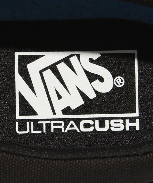 VANS（バンズ）の「◇VANS / バンズ CLASSIC SLIP-ON UC（スリッポン・メンズ・ブラック・26cm/27cm/28cm）」の12枚目の写真