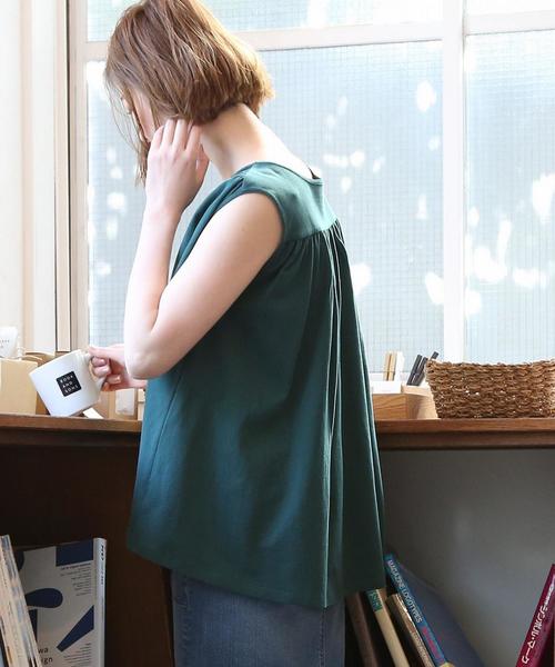 coen（コーエン）の「ナシジギャザーノースリーブカットソー（Tシャツ/カットソー・レディース・ダークグリーン/ピンク/ナチュラル/ネイビー・FREE）」の3枚目の写真
