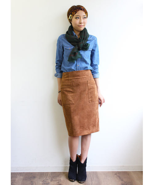 LOUNGEDRESS（ラウンジドレス）の「デニムウエスタンシャツ（シャツ/ブラウス・レディース・インディゴブルー/サックスブルー・ﾌﾘ-）」の14枚目の写真