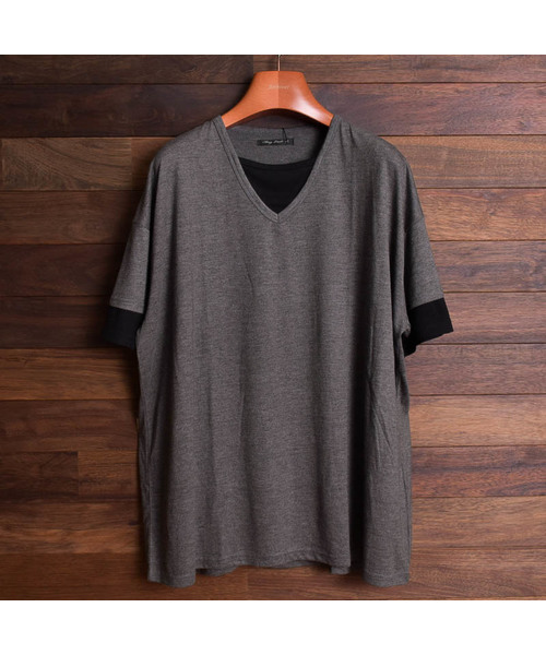Bling Leads（ブリングリーズ）の「【Bl】TRビッグフェイクレイヤードVネックデザインT（Tシャツ/カットソー・メンズ・ホワイト/ブラック/チャコールグレー/キャメル/スモークピンク/マルチ/ネイビー・MEDIUM/LARGE/X-LARGE）」の10枚目の写真