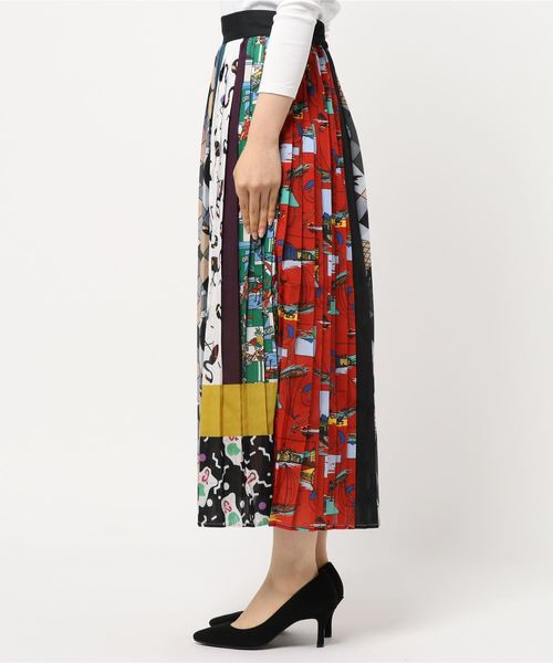 PAGEBOY（ページボーイ）の「アロハパネルプリーツスカート（スカート・レディース・ブラック/ネイビー・FREE）」の3枚目の写真