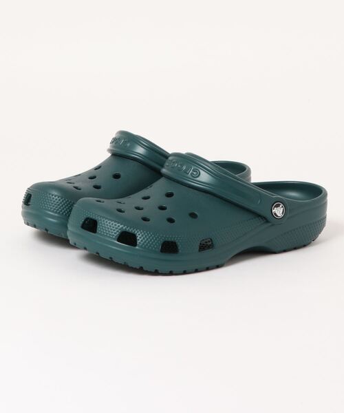 crocs（クロックス）の「クロックス  クラシック クロッグ サンダル / crocs Classic clog sandal（サンダル・レディース・ホワイト/ブラック/ネイビー/グレー/ピンク/ブロンズ/アーミー/バーガンディー/グリーン/ブラウン/ブルー/オレンジ/ミント/その他1/ライム/ブルー系その他/その他2/ブルー系その他2/グリーン系その他2/パープル系その他/グリーン系その他/レッド系その他/ピンク系その他4/ブルー系その他3/イエロー/ダークグリーン/オレンジ系その他/ホワイト系その他/ブルー系その他4/グリーン系その他3/オレンジ系その他2/ピンク系その他5/パープル/オレンジ系その他3/イエロー系その他/オレンジ系その他4/ブルー系その他5/イエロー系その他2/ベージュ/ブルー系その他7/ブルー系その他6/バイオレット/グリーン系その他4/フューシャピンク/カーキ/レモンイエロー/ピンク系その他6/レッド/レッド系その他2/グレー系その他/ピンク系その他7/ベージュ系その他/グリーン系その他5/パープル系その他2/ラベンダー/ブラウン系その他/モスグリーン/ピンク系その他3/ピンク系その他2/パープル系その他3・22cm/23cm/24cm/25cm/26cm/27cm/28cm/29cm/31cm/30cm/21cm）」の10枚目の写真