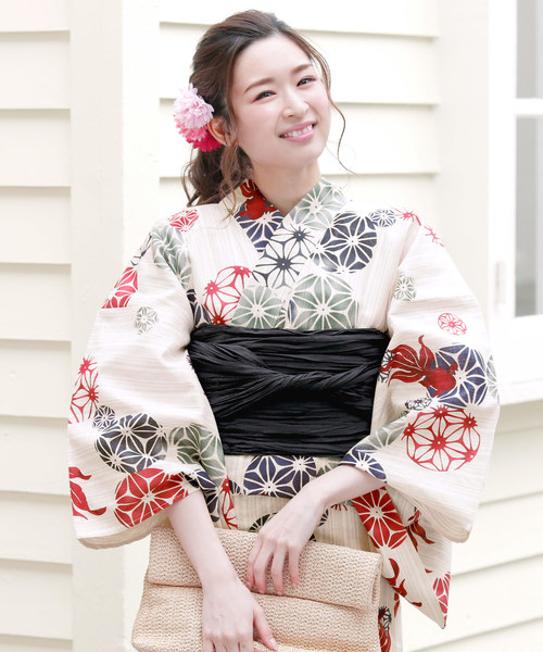 bonheur saisons（ボヌールセゾン）の「浴衣3点セット （浴衣＋帯＋下駄）「bonheur saisons/ボヌールセゾン」（浴衣・レディース・ライトベージュ/ホワイト系その他/ブルー系その他/ベージュ系その他2/ブルー系その他2/ホワイト系その他2/ホワイト系その他3/ベージュ系その他/グリーン系その他/グリーン系その他2・FREE）」の7枚目の写真