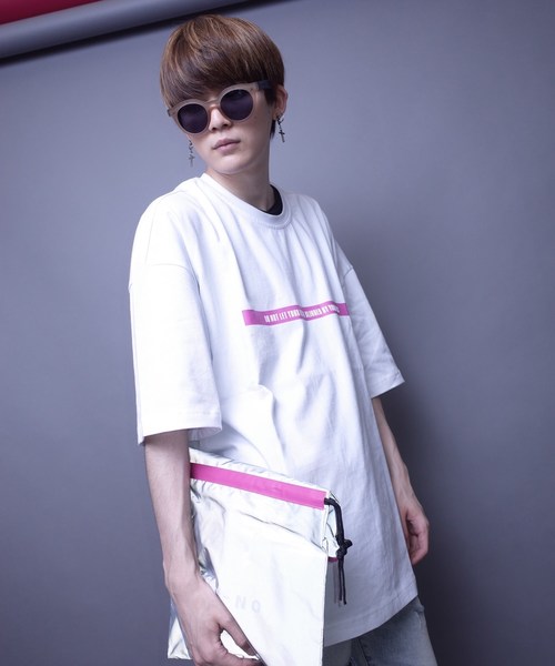 rovtski（ロフトスキー）の「【ビッグシルエット】SID ASST SS T SHIRT/シド オーバーサイズ デザイン Tシャツ 半袖（Tシャツ/カットソー・メンズ・ブラック系その他2/ブラック系その他3/ブラック系その他4/ブラック系その他5/ホワイト系その他5/ブラック系その他/ホワイト系その他/イエロー/ホワイト系その他2/ホワイト系その他3/ホワイト系その他4・FREE）」の5枚目の写真