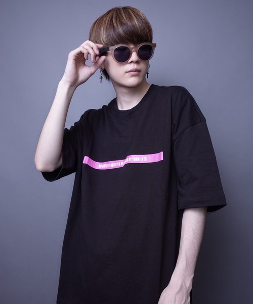 rovtski（ロフトスキー）の「【ビッグシルエット】SID ASST SS T SHIRT/シド オーバーサイズ デザイン Tシャツ 半袖（Tシャツ/カットソー・メンズ・ブラック系その他2/ブラック系その他3/ブラック系その他4/ブラック系その他5/ホワイト系その他5/ブラック系その他/ホワイト系その他/イエロー/ホワイト系その他2/ホワイト系その他3/ホワイト系その他4・FREE）」の9枚目の写真