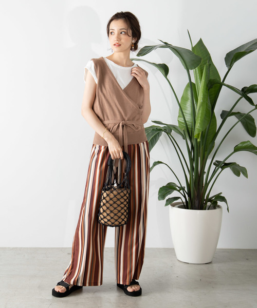 WEGO（ウィゴー）の「WEGO/カシュクールベスト（ベスト・レディース・ベージュ/ブラック・FREE）」の3枚目の写真