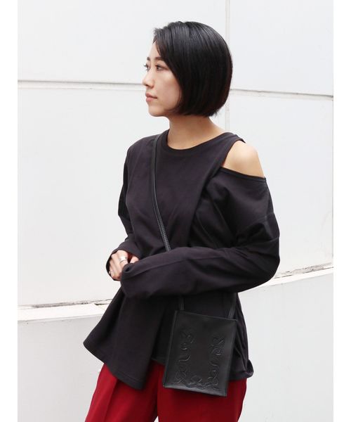 Ungrid(アングリッド)の「ショルダースリットレイヤードロングスリーブTee(Tシャツ/カットソー・レディース・ブラック/パープル/オフホワイト・FREE)」の20枚目の写真