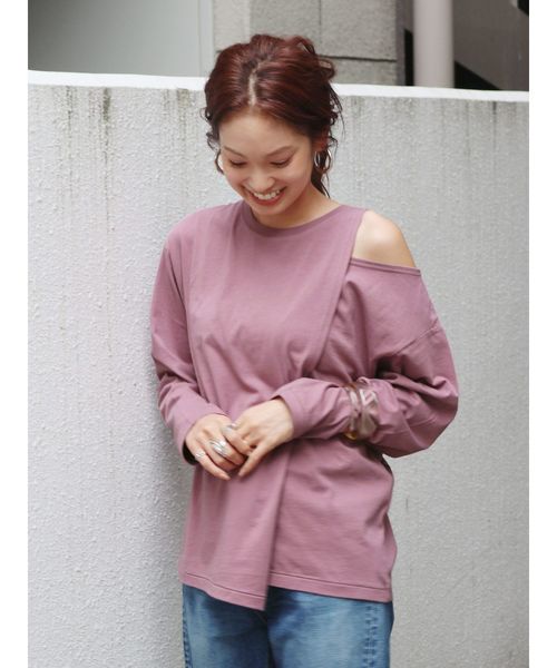 Ungrid(アングリッド)の「ショルダースリットレイヤードロングスリーブTee(Tシャツ/カットソー・レディース・ブラック/パープル/オフホワイト・FREE)」の18枚目の写真