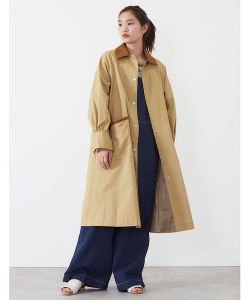 POU DOU DOU（プードゥドゥ）の「ドットボタンぷっくり袖ステンカラーコート（ステンカラーコート・レディース・カーキ/インディゴブルー/ベージュ/キナリ・3）」の3枚目の写真