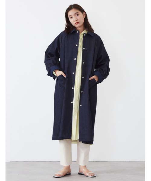 POU DOU DOU（プードゥドゥ）の「ドットボタンぷっくり袖ステンカラーコート（ステンカラーコート・レディース・カーキ/インディゴブルー/ベージュ/キナリ・3）」の4枚目の写真