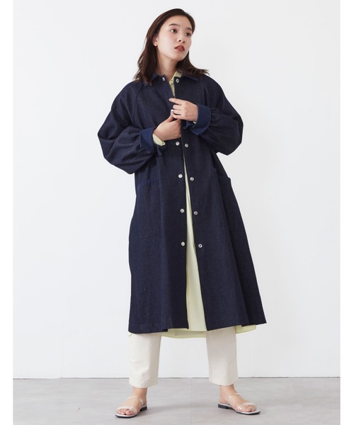 POU DOU DOU（プードゥドゥ）の「ドットボタンぷっくり袖ステンカラーコート（ステンカラーコート・レディース・カーキ/インディゴブルー/ベージュ/キナリ・3）」の18枚目の写真