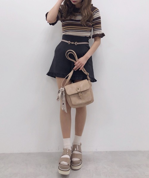 one after another NICE CLAUP(ワンアフターアナザーナイスクラップ)の「ベルト付きフリルショートパンツ(その他パンツ・レディース・ブラック/ミント/ブラウン系その他/ベージュ系その他・FREE)」の20枚目の写真