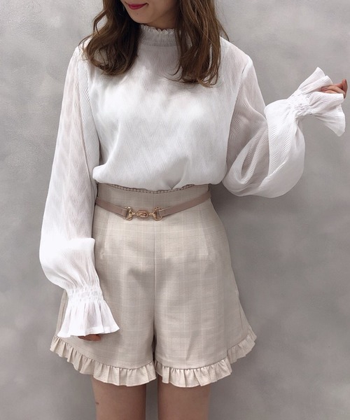 one after another NICE CLAUP(ワンアフターアナザーナイスクラップ)の「ベルト付きフリルショートパンツ(その他パンツ・レディース・ブラック/ミント/ブラウン系その他/ベージュ系その他・FREE)」の11枚目の写真