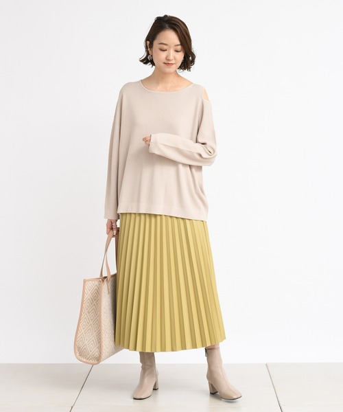 DouDou（ドゥドゥ）の「ショルダースリットプルオーバー（ニット/セーター・レディース・グレイッシュベージュ/グリーン/バイオレット・FREE）」の12枚目の写真