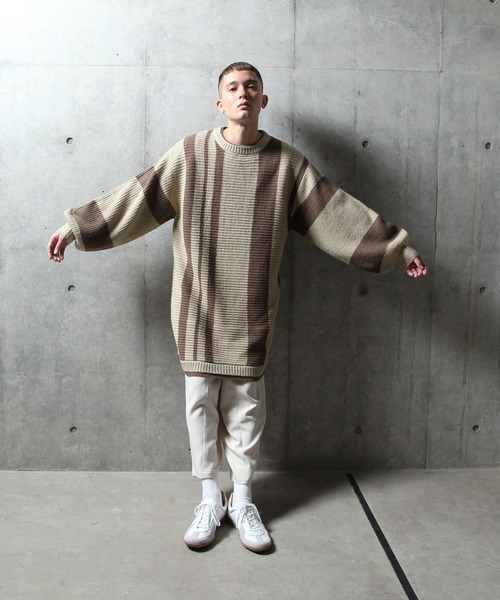 NILWAY(ニルウェイ)の「モヘアタッチ配色ストライプスーパーオーバーサイズニット(ニット/セーター・メンズ・ブラウン系/ベージュ系/ベージュ系1・FREE)」の9枚目の写真