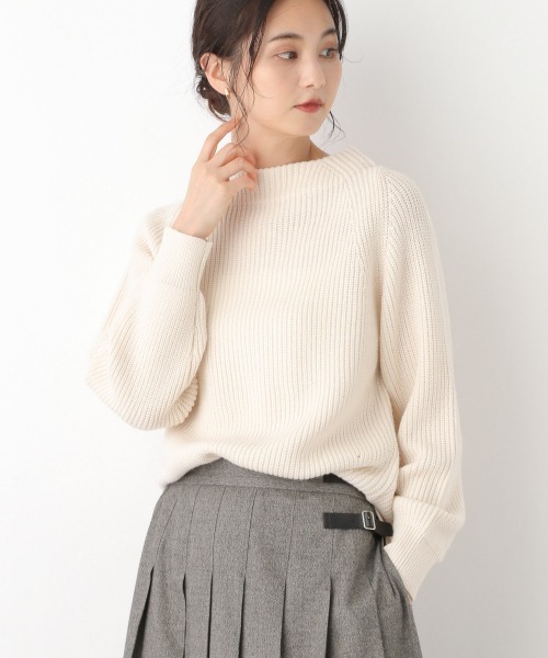 GLOBAL WORK（グローバルワーク）の「マシュマロタッチボトルネックプルオーバー/889149（ニット/セーター・レディース・フューシャピンク/イエロー/ブラック/ライトベージュ/オフホワイト/ライトグリーン・MEDIUM/LARGE）」の2枚目の写真