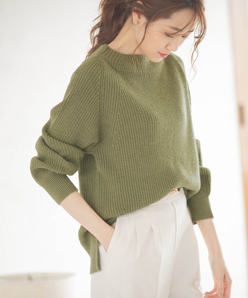 GLOBAL WORK（グローバルワーク）の「マシュマロタッチボトルネックプルオーバー/889149（ニット/セーター・レディース・フューシャピンク/イエロー/ブラック/ライトベージュ/オフホワイト/ライトグリーン・MEDIUM/LARGE）」の5枚目の写真