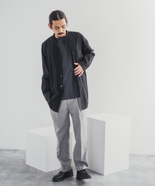 Audience（オーディエンス）の「【撥水・撥油 】オーバーサイズ クロス ストレッチ タイプライター バンドカラー 長袖 ボクシーシャツ（シャツ/ブラウス・メンズ・ブラック/オフホワイト・M/L）」の10枚目の写真