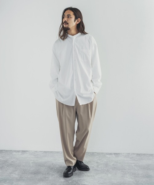 Audience（オーディエンス）の「【撥水・撥油 】オーバーサイズ クロス ストレッチ タイプライター バンドカラー 長袖 ボクシーシャツ（シャツ/ブラウス・メンズ・ブラック/オフホワイト・M/L）」の4枚目の写真