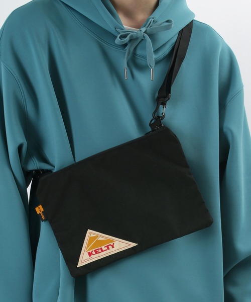 KELTY(ケルティ)の「【KELTY/ケルティ】 ナイロン サコッシュ ワンポイント コーデュラナイロン/ フラットポーチ/ ショルダーバッグ/ BAG(ショルダーバッグ・メンズ・ブラック/ネイビー・FREE)」の7枚目の写真