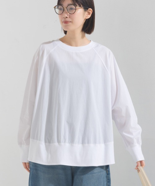 OMNES（オムネス）の「塩縮加工 タイプライター リブ切替ラグランプルオーバー（シャツ/ブラウス・レディース・ホワイト/ブラック/ベージュ/ブルー系その他/サックスブルー系/ブラウン/ライトグレー/モカ・FREE）」の2枚目の写真