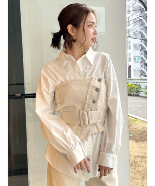 EMODA（エモダ）の「フリンジビスチェシャツ（シャツ/ブラウス・レディース・インディゴブルー/ベージュ/ブラック・FREE）」の3枚目の写真