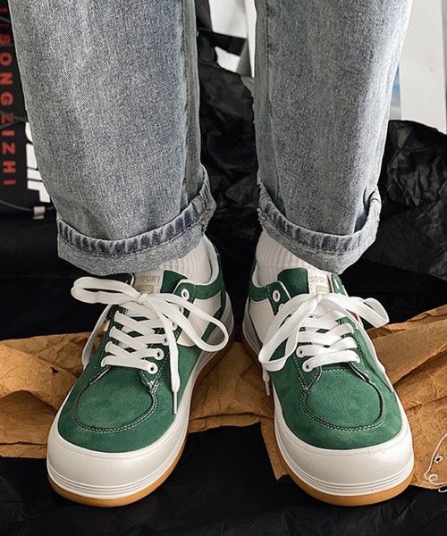 aimoha(アイモハ)の「厚底カジュアルシューズ(スニーカー・メンズ・ブラック/グリーン・26.0cm/25.0cm/26.5cm/27.0cm/25.5cm)」の1枚目の写真