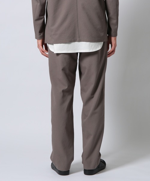 ADAM ET ROPE'（アダムエロペ）の「【KOMATSU】リネンライク オックス ルーズテーパードパンツ（その他パンツ・メンズ・グレー/スミクロ・S/M/L）」の13枚目の写真