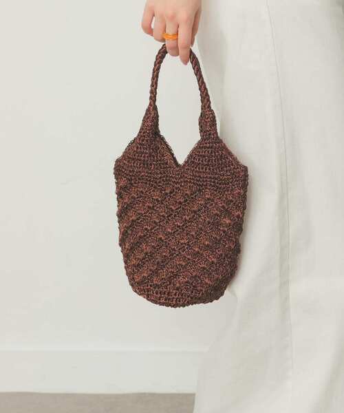 RODE SKO（ロデスコ）の「FEDY 編み込みくりてバッグ（ハンドバッグ・レディース・シルバー/ブラック/ブラウン・ONE）」の4枚目の写真