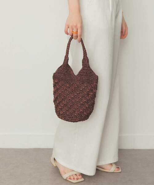 RODE SKO（ロデスコ）の「FEDY 編み込みくりてバッグ（ハンドバッグ・レディース・シルバー/ブラック/ブラウン・ONE）」の5枚目の写真