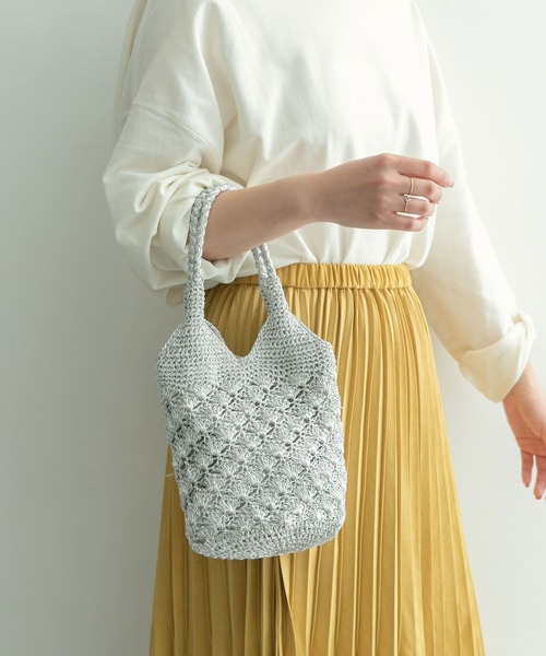 RODE SKO（ロデスコ）の「FEDY 編み込みくりてバッグ（ハンドバッグ・レディース・シルバー/ブラック/ブラウン・ONE）」の18枚目の写真