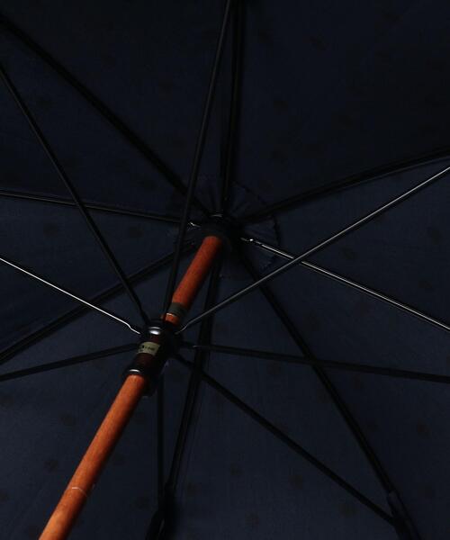 UNITED ARROWS(ユナイテッドアローズ)の「UBSC ドット ショート 晴雨兼用傘(長傘・レディース・ブラック/ネイビー・FREE)」の6枚目の写真
