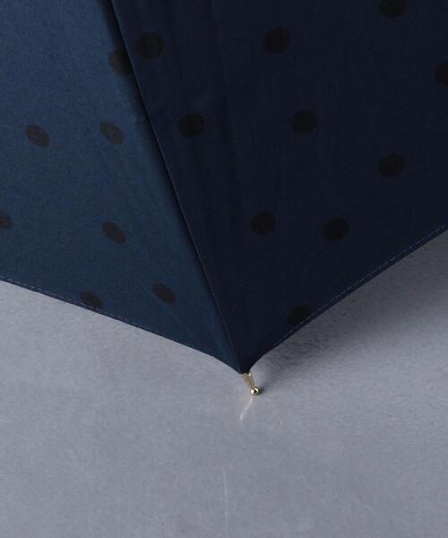 UNITED ARROWS(ユナイテッドアローズ)の「UBSC ドット ショート 晴雨兼用傘(長傘・レディース・ブラック/ネイビー・FREE)」の9枚目の写真