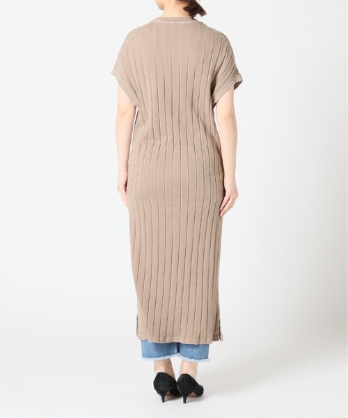 SLOBE IENA（スローブイエナ）の「ピースダイワイドリブワンピース【手洗い可能】◆（ワンピース・レディース・ベージュ/ホワイト/グレー・FREE）」の9枚目の写真