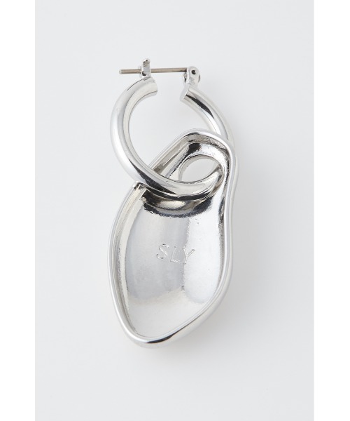 SLY（スライ）の「ASYMMETRY CHARM P/EARRING（ピアス（両耳用）・レディース・ゴールド/シルバー・FREE）」の15枚目の写真