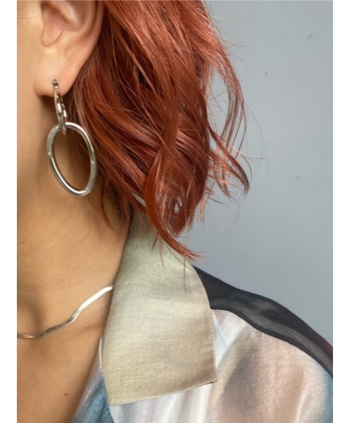 SLY（スライ）の「ASYMMETRY CHARM P/EARRING（ピアス（両耳用）・レディース・ゴールド/シルバー・FREE）」の8枚目の写真