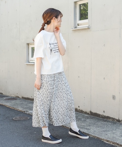 PUAL CE CIN(ピュアルセシン)の「フォトプリントショート丈ショートスリーブTシャツ(Tシャツ/カットソー・レディース・ホワイト系1/ホワイト系2/ライトグレー/ベージュ・FREE)」の15枚目の写真