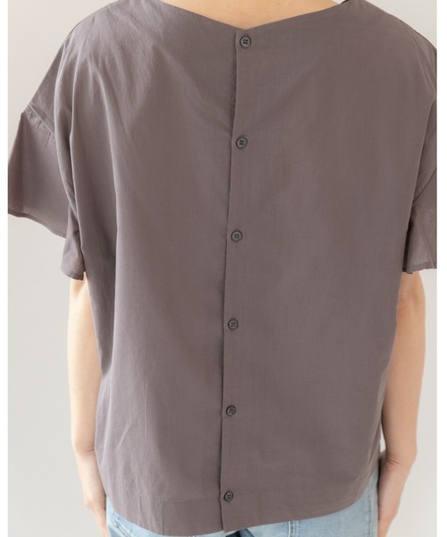 PREFERIR(プレフェリール)の「バタフライスリーブ ブラウス.(シャツ/ブラウス・レディース・レッド/ホワイト/ブラック/モカ・MEDIUM)」の16枚目の写真