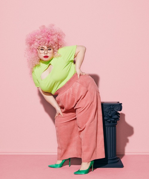 PUNYUS（プニュズ）の「カットアウトリブトップス（Tシャツ/カットソー・レディース・ブラウン/パープル/グリーン/ピンク・1/3/4/2）」の3枚目の写真