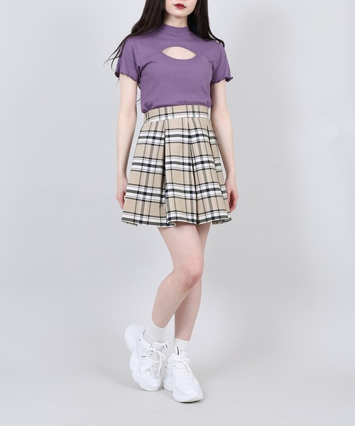 PUNYUS（プニュズ）の「カットアウトリブトップス（Tシャツ/カットソー・レディース・ブラウン/パープル/グリーン/ピンク・1/3/4/2）」の7枚目の写真