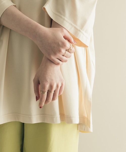 SMELLY（スメリー）の「4セットリング（リング・レディース・ゴールド・-）」の2枚目の写真